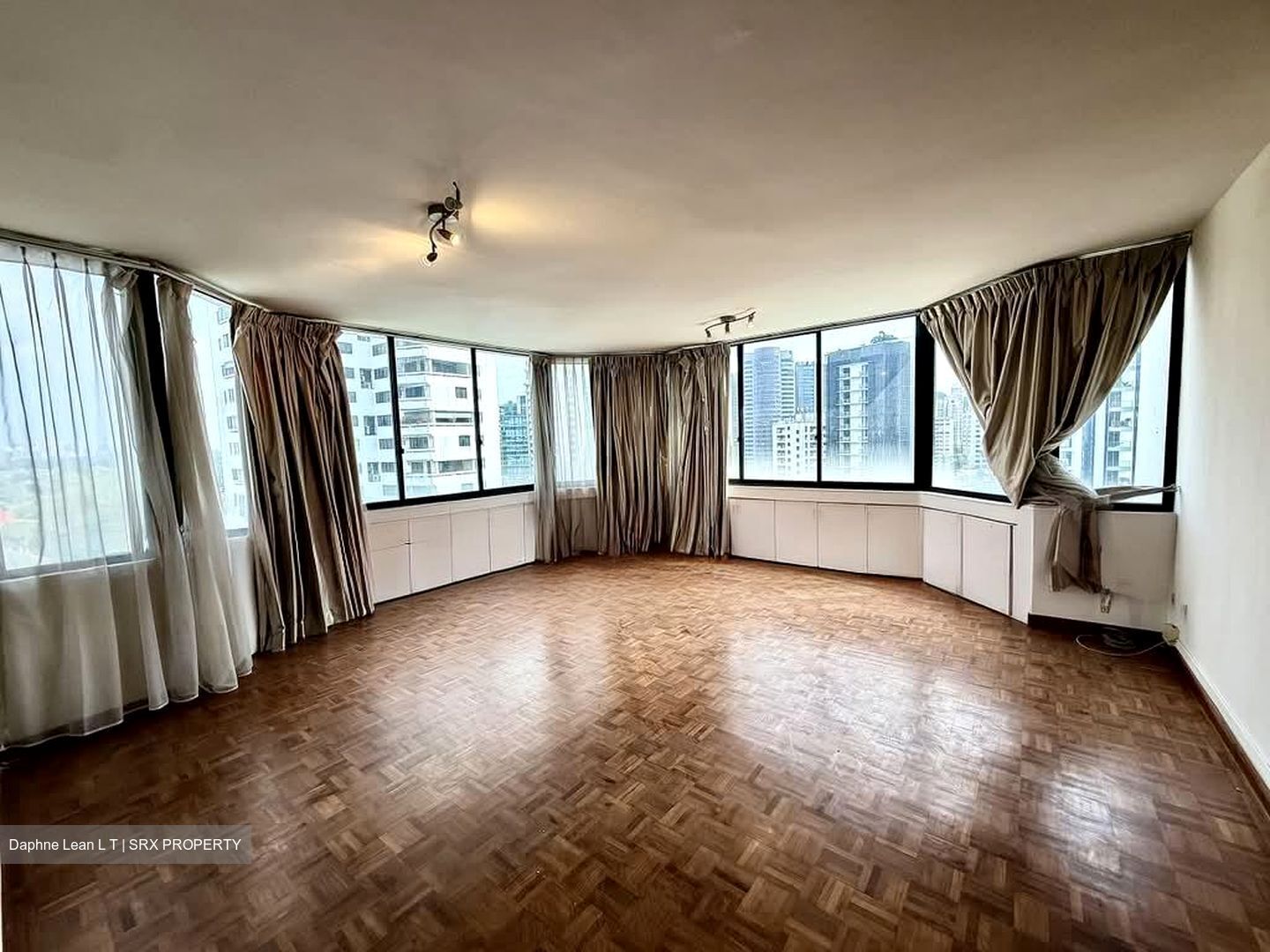 Beverly Hill (D10), Condominium #602095611